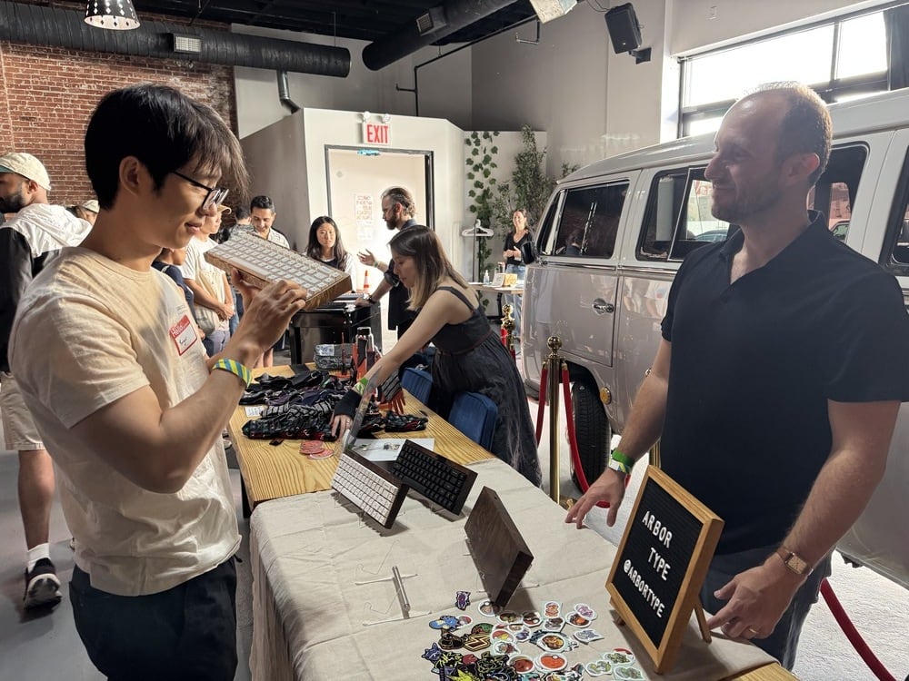 Image of a keyboard meetup